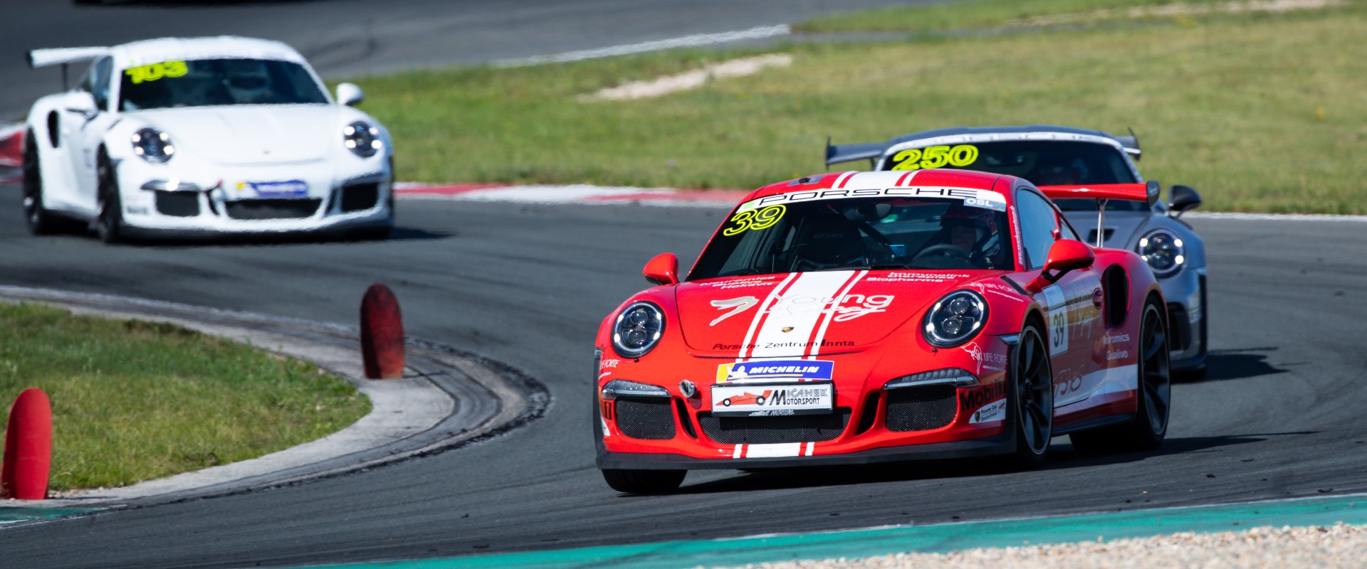 Šmarda si v Oscherslebenu dvěma podii pomohl k celkovému třetímu místu v Porsche Sports Cup Deutschland